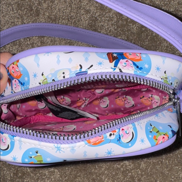 Loungefly - Picture 3 of 4